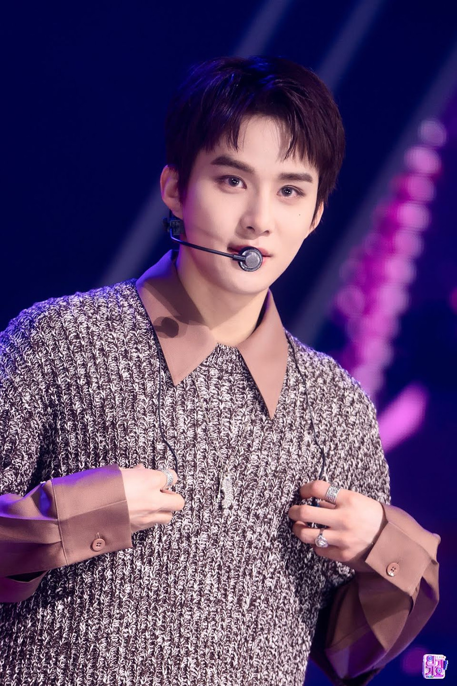 6. Jungwoo (NCT): Giọng ca kiêm vũ công của NCT, đã nhận được tổng cộng 72.366 phiếu bầu trong cuộc bình chọn! 6. Jungwoo (NCT): Giọng ca kiêm vũ công của NCT, đã nhận được tổng cộng 72.366 phiếu bầu trong cuộc bình chọn!