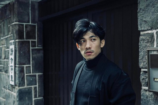 Nam diễn viên Liên Bỉnh Phát sở hữu ngoại hình cuốn hút, quyến rũ.