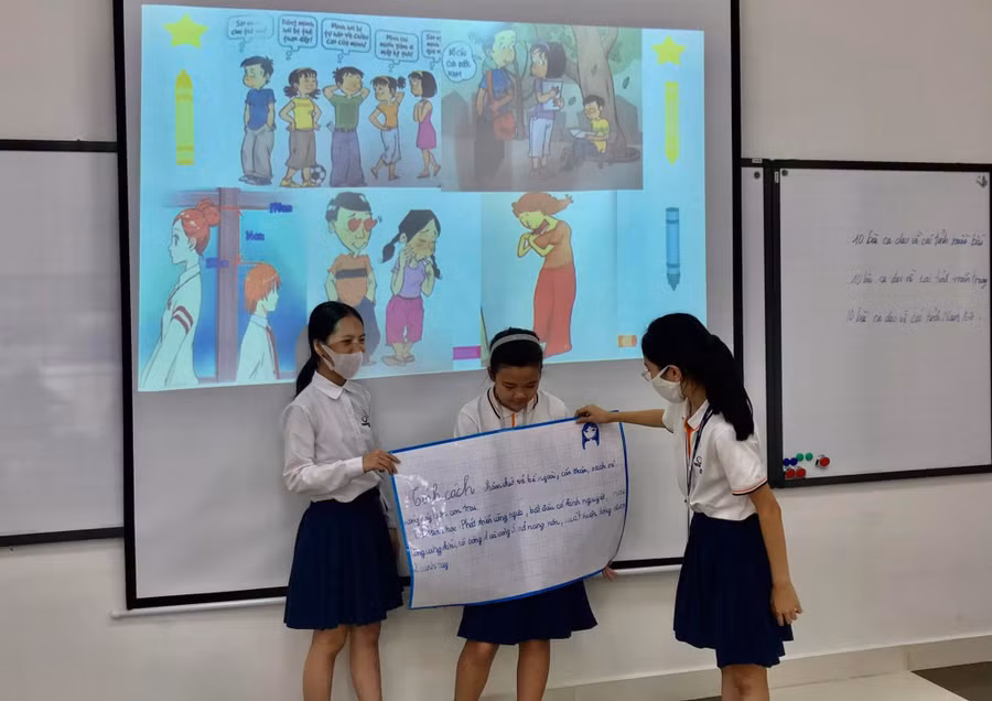 Học sinh Trường Phenikaa trao đổi sôi nổi trong giờ học Ảnh: NTCC