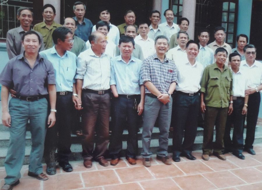 Khối hỏa lực Trung đoàn Ba Gia gặp mặt năm 2005. Ảnh tư liệu Khối hỏa lực Trung đoàn Ba Gia gặp mặt năm 2005. Ảnh tư liệu