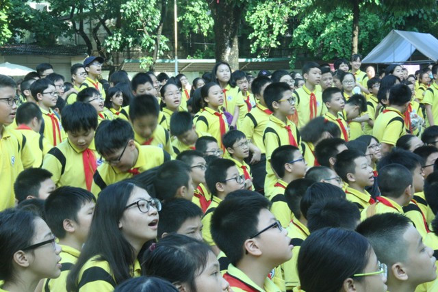 Từ năm học 2016 - 2017, trường THCS Giảng Võ đã bước đầu đưa giáo dục STEM vào các khối lớp bằng việc thành lập và tổ chức hoạt động sôi nổi của CLB STEM Mộc và CLB ROBOTIC. Bên cạnh đó, phong trào “Góp một cuốn sách, đọc nghìn trang sách” triển khai với 73 tủ sách ở 73 lớp học, đến nay, đã trang bị được gần 20.000 cuốn sách các loại. Đặc biệt, nhà trường đã tổ chức được hơn 300 tiết thuyết trình sách, khơi dậy niềm say mê đọc sách, bồi dưỡng ý thức tự học và tự hoàn thiện nhân cách của học sinh.