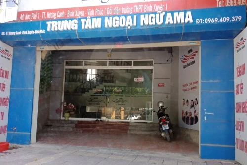 Trung tâm ngoại ngữ AMA tại khu phố 1, thị trấn Hương Canh, huyện Bình Xuyên, tỉnh Vĩnh Phúc. Ảnh: báo Thời đại 