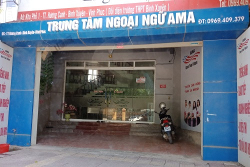 Trung tâm ngoại ngữ AMA tại khu phố 1, thị trấn Hương Canh, huyện Bình Xuyên, tỉnh Vĩnh Phúc. Ảnh: báo Thời đại 