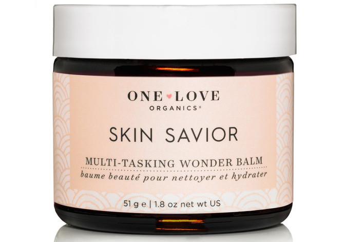 2. Các sản phẩm không cần nước: Nghe có vẻ không bình thường nhưng theo quan điểm của các chuyên gia làm đẹp xứ Hàn, sản phẩm chứa nước thường lấy đi độ ẩm và dầu tự nhiên của da, vì thế những sản phẩm rửa mặt không cần tới nước như của Skin Savior hiện đang nhận được nhiều lời khen ngợi. 2. Các sản phẩm không cần nước: Nghe có vẻ không bình thường nhưng theo quan điểm của các chuyên gia làm đẹp xứ Hàn, sản phẩm chứa nước thường lấy đi độ ẩm và dầu tự nhiên của da, vì thế những sản phẩm rửa mặt không cần tới nước như của Skin Savior hiện đang nhận được nhiều lời khen ngợi.