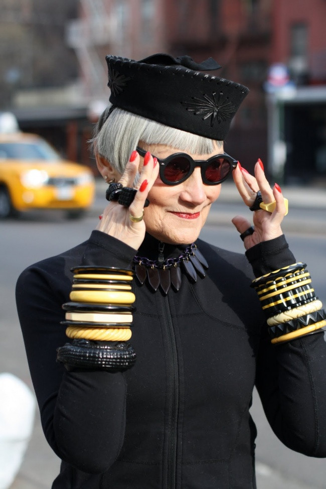 Những cụ bà đẹp quên tuổi tác hút mọi ánh nhìn - Ảnh 14