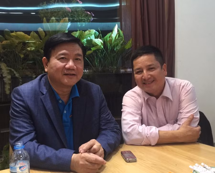  NSƯT Chí Trung chia tay tân Bí thư Thành ủy TP.HCM Đinh La Thăng.