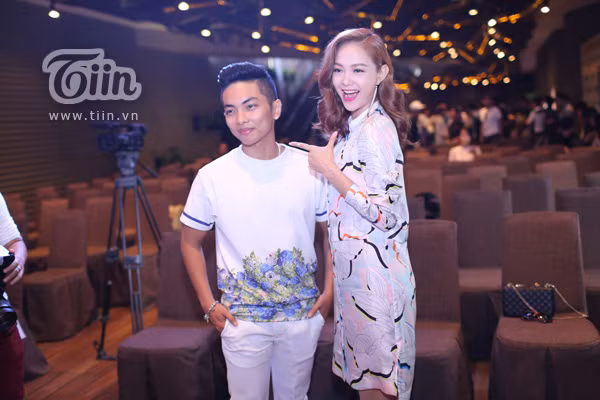 Minh Hằng đã sẵn sàng "đối đầu" Thủy Tiên, Đoan Trang ảnh 4