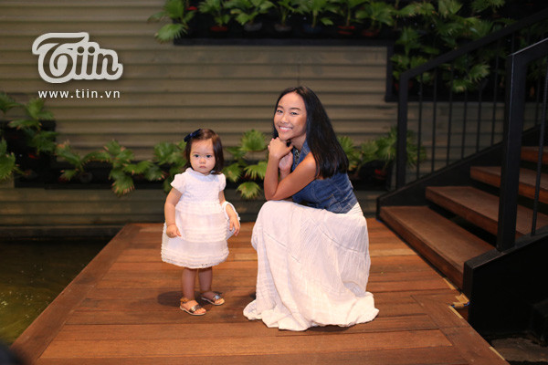 Minh Hằng đã sẵn sàng "đối đầu" Thủy Tiên, Đoan Trang ảnh 9