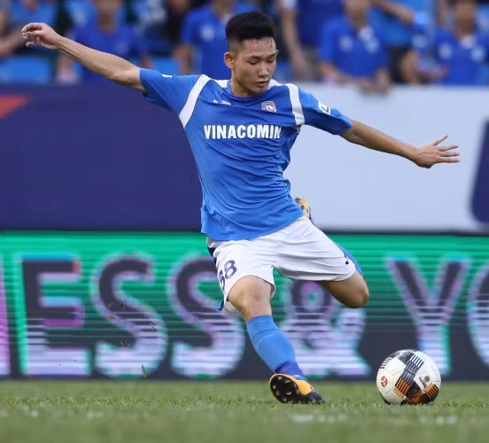 Hai Long và Than QN có cơ hội giành chức vô địch V-League 2020.
