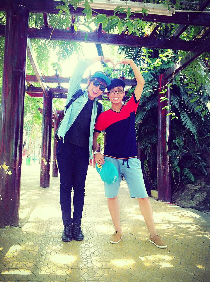 Sơn Tùng-MTP: Những khoảnh khắc giản dị bên gia đình ảnh 10 sơn tùng mtp