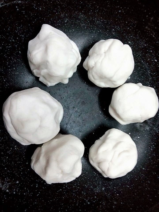 Cách làm bún tươi tại nhà đảm bảo an toàn, tốt cho sức khỏe - Ảnh 2 Cách làm bún tươi tại nhà đảm bảo an toàn, tốt cho sức khỏe - Ảnh 2