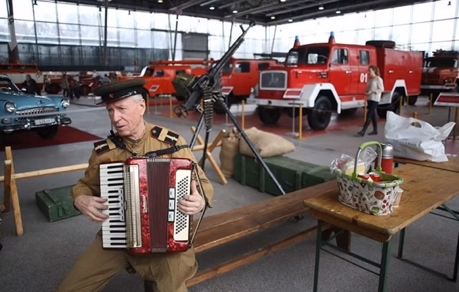 chiem nguong dan sieu xe niem tu hao cua nganh cong nghiep lien xo