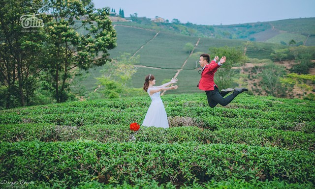 Bộ ảnh cưới siêu nhí nhố của cặp đôi 4 năm yêu nhau