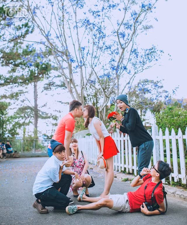 Bộ ảnh cưới siêu nhí nhố của cặp đôi 4 năm yêu nhau