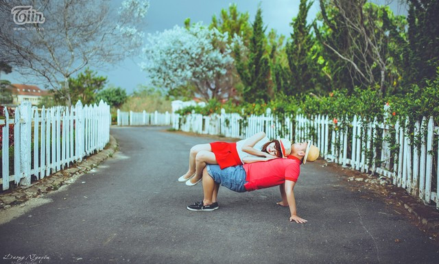 Bộ ảnh cưới siêu nhí nhố của cặp đôi 4 năm yêu nhau