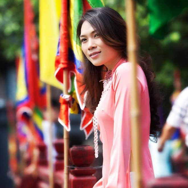 Mì gói là món ăn yêu thích của ca sĩ Mỹ Tâm. Cô có thể ăn mì gói nhiều ngày liền mà không ngán. Những thói quen sở thích kỳ lạ của sao Việt
