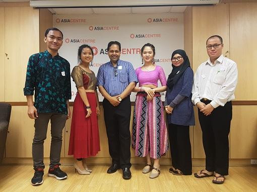 Du học có phải đi thật xa? Thái Lan liệu có đủ xa? ảnh 2 Du học có phải đi thật xa? Thái Lan liệu có đủ xa? ảnh 2