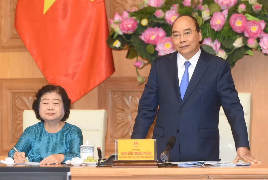 Thủ tướng Nguyễn Xuân Phúc phát biểu tại buổi gặp mặt.