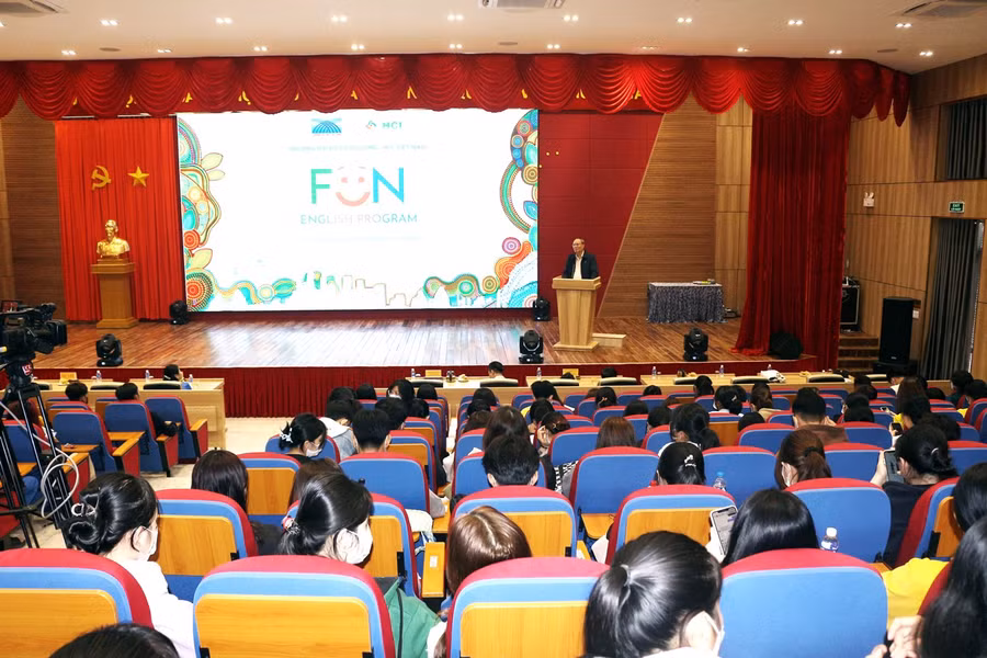 Trường ĐH Cửu Long tổ chức kiểm tra trình độ tiếng Anh cho sinh viên.