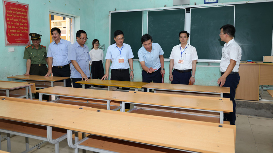 Vĩnh Phúc kiểm tra công tác chuẩn bị Kỳ thi tốt nghiệp THPT năm 2022. Ảnh: INT Vĩnh Phúc kiểm tra công tác chuẩn bị Kỳ thi tốt nghiệp THPT năm 2022. Ảnh: INT