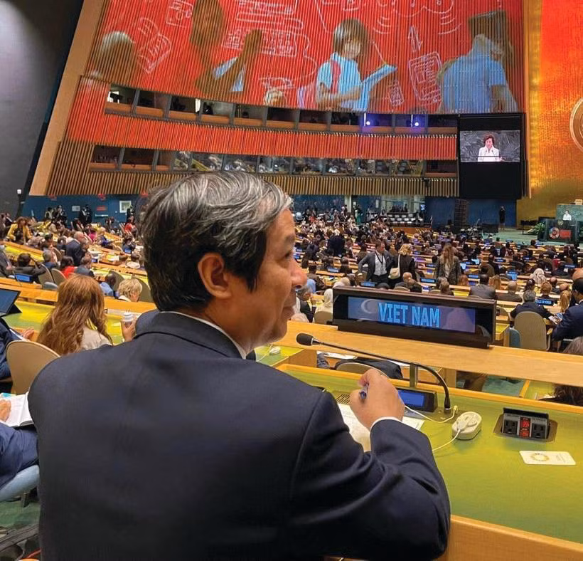 Bộ trưởng Nguyễn Kim Sơn tại Hội nghị Thượng đỉnh toàn cầu về chuyển đổi giáo dục Liên Hợp Quốc.