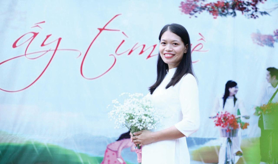 Bà Đinh Thị Bình.