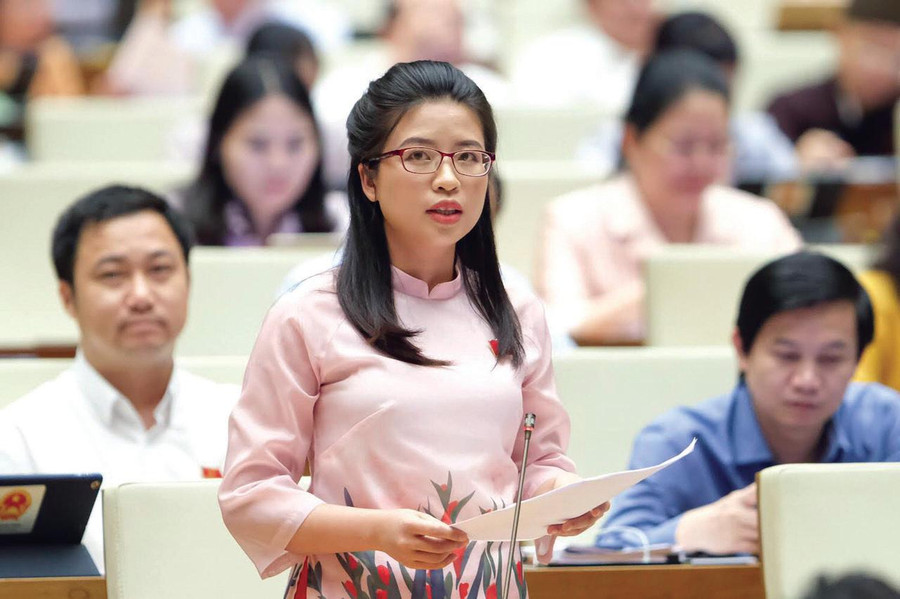 Cô Nguyễn Thị Hà.