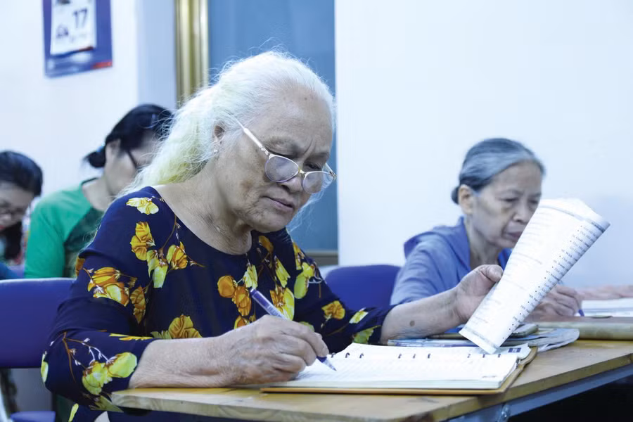 Bà Nguyễn Thị Thanh Đà (trú tại phường Ô Chợ Dừa, Đống Đa, Hà Nội). Ảnh: TG.