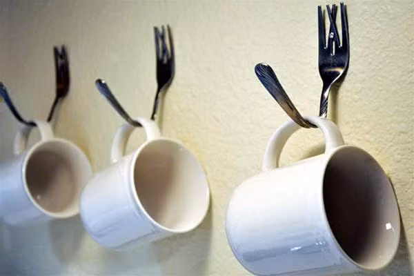 Mẹo làm sạch các đồ dùng nhà bếp bằng những vật liệu 