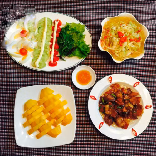 Thực đơn cả tuần cho bữa ăn gia đình ngon tuyệt - Ảnh 1