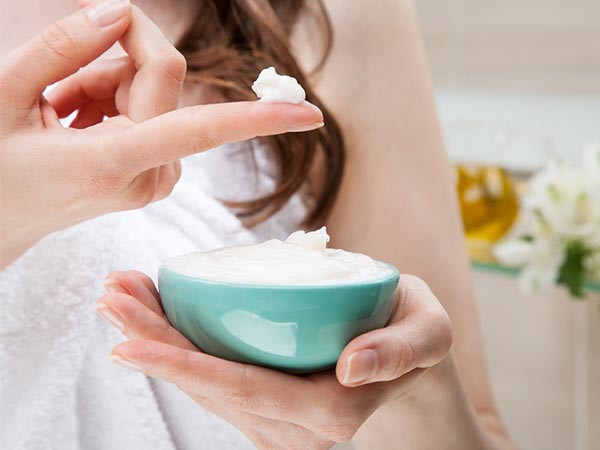 Mẹo nhỏ gội đầu giúp tóc mềm mượt gấp 2 lần - Ảnh 7