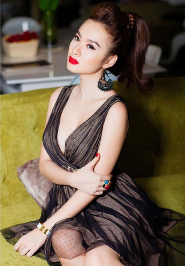10 năm trước, Angela Phương Trinh là ai? ảnh 4 10 năm trước, Angela Phương Trinh là ai? ảnh 4