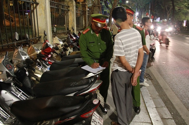 Bãi gửi xe ở khu vực đường Lê Thái Tổ bị lập biên bản xử phạt lần thứ 2 trong vòng 1 tháng.