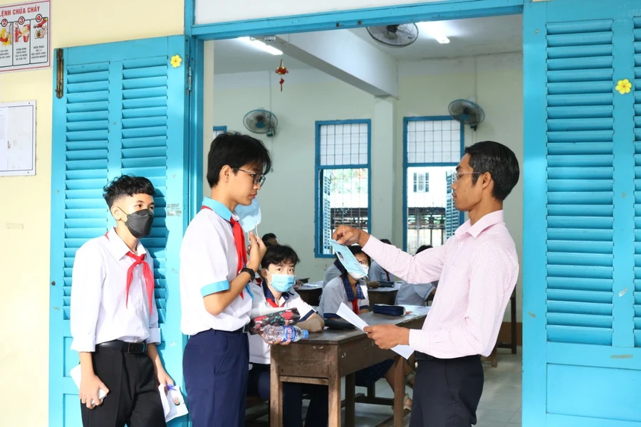 Thí sinh tham dự kỳ thi học sinh giỏi THCS cấp tỉnh.