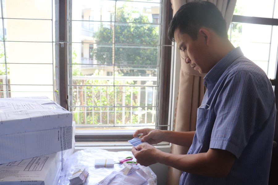 Hoàn tất các khâu cuối cùng trong công tác chuẩn cơ sở vật chất, sẵn sàng cho kỳ thi. Hoàn tất các khâu cuối cùng trong công tác chuẩn cơ sở vật chất, sẵn sàng cho kỳ thi.