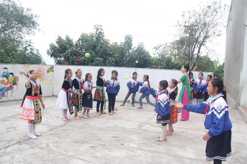 Học sinh Trường Tiểu học Nậm Cắn I (Kỳ Sơn, Nghệ An). Ảnh: TG