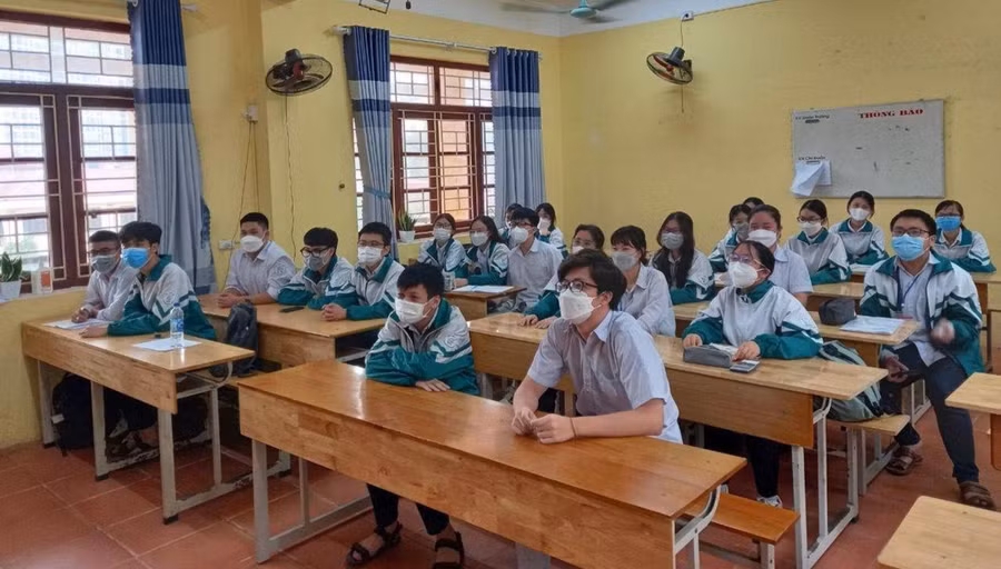 Giờ học của học sinh Trường THPT Ngô Sĩ Liên (Bắc Giang). Ảnh: NVCC