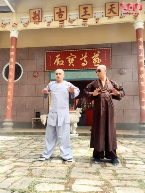 Hồ Quang Hiếu xuống tóc đi tu và học võ? ảnh 2 Hồ Quang Hiếu xuống tóc đi tu