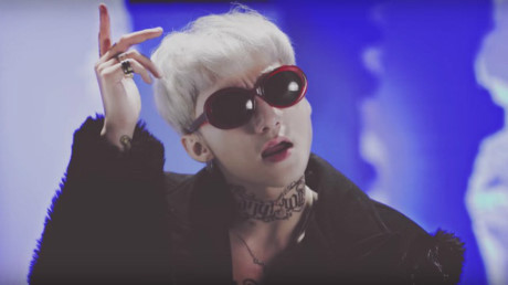 Kinh mat ruoi: tu cau chuyen buon den xu huong dinh cao - Anh 10