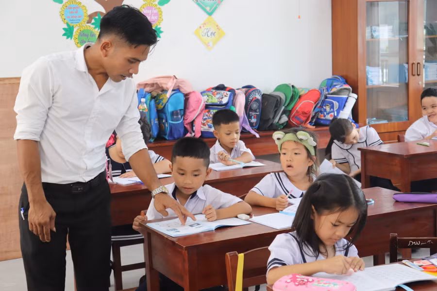 Học sinh Trường Tiểu học Hòa Bắc trong một giờ học. Ảnh: PV