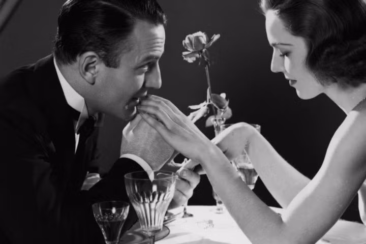 Nhận diện kiểu đàn ông có tính chiếm hữu khi yêu