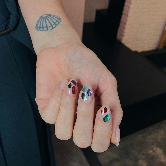 8 mẫu móng đẹp chơi Tết, mang lại may mắn và sung túc cho người diện ảnh 1 8 mẫu móng đẹp chơi Tết, mang lại may mắn và sung túc cho người diện ảnh 1