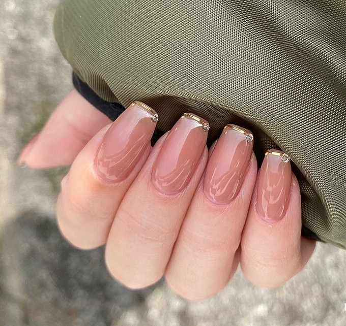 8 mẫu móng đẹp chơi Tết, mang lại may mắn và sung túc cho người diện ảnh 2 8 mẫu móng đẹp chơi Tết, mang lại may mắn và sung túc cho người diện ảnh 2