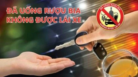 Lồng ghép giáo dục tác hại của lạm dụng rượu, bia vào bài học chính khóa