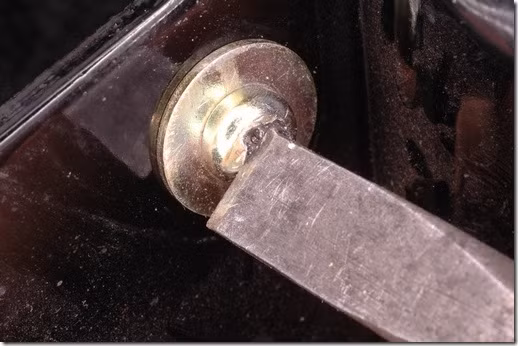 Mẹo vặt đơn giản mà bất cứ quý ông nào cũng nên biết để sửa đồ trong nhà! - Ảnh 2