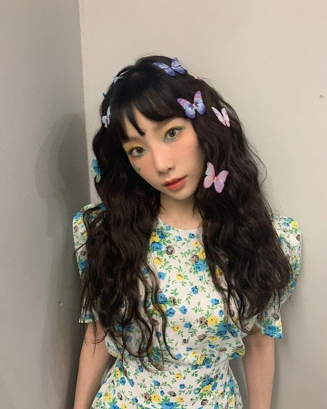 Tạo hình búp bê của Taeyeon khiến chúng ta phải xuýt xoa khen ngợi và chắc chắn cũng khiến trái tim của nhiều người khác phải xao xuyến.