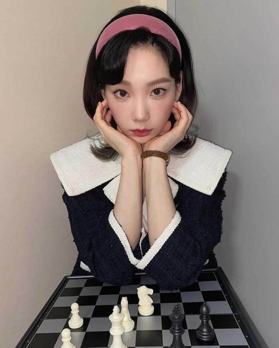 Hình ảnh xinh đẹp như búp bê xinh đẹp của Taeyeon phù hợp với bất kỳ concept nào mà cô nàng thử!