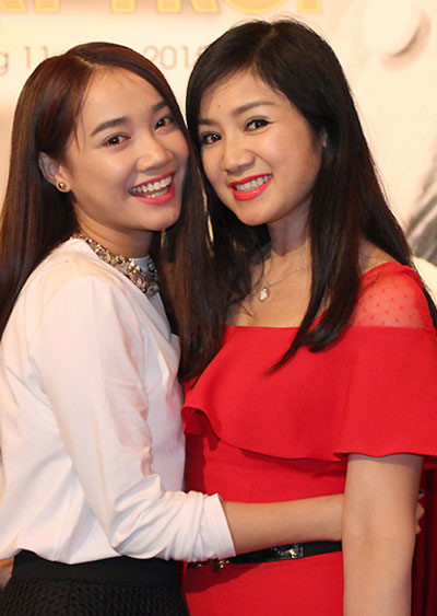 Thời trang sao Việt xưa: Lá ngọc cành vàng từng làm khán giả chao đảo 20 năm trước - Ảnh 17 Thoi trang sao Viet xua: La ngoc canh vang tung lam khan gia chao dao 20 nam truoc - Anh 17