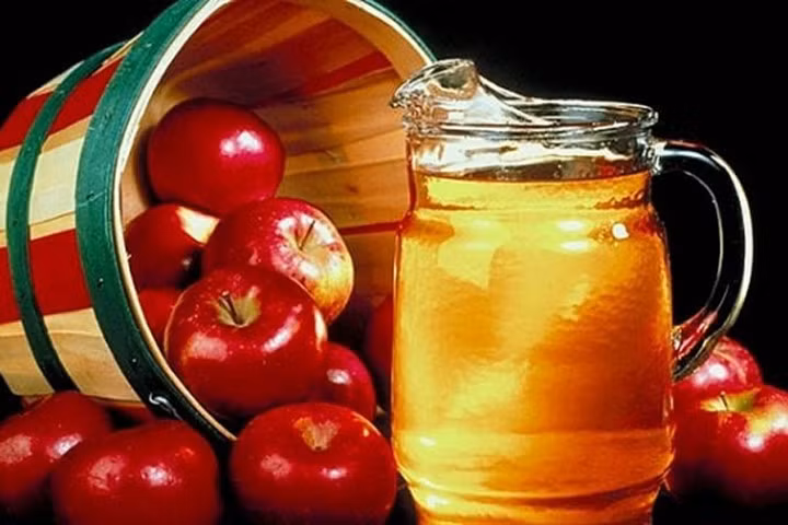 Hướng dẫn cách làm giấm táo đặc trị chứng đau rát cổ họng, không cần dùng thuốc Tây