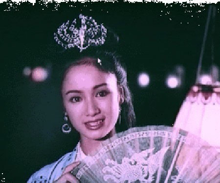 Thời trang sao Việt xưa: Lá ngọc cành vàng từng làm khán giả chao đảo 20 năm trước - Ảnh 1 Thoi trang sao Viet xua: La ngoc canh vang tung lam khan gia chao dao 20 nam truoc - Anh 1